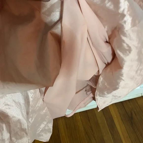 NWT Bcbgmaxazria geo formal gown blush pink color sz 8 lace taffeta fit + flare - Picture 10 of 15